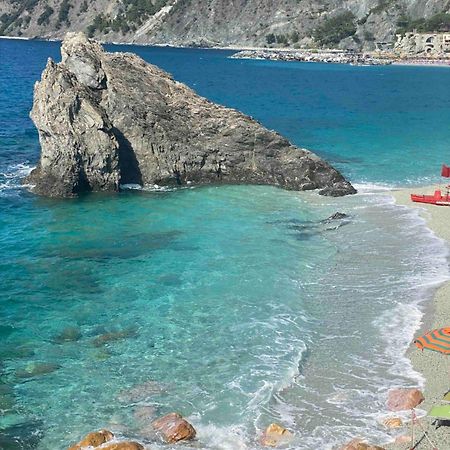 Benvenuti A Monterosso Hotel มอนเตรอสโซ อัล มาเร ภายนอก รูปภาพ